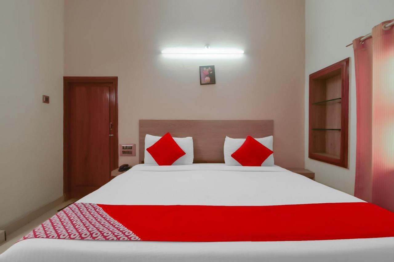 Kaveri Hotel Bed & Breakfast Майсур Экстерьер фото